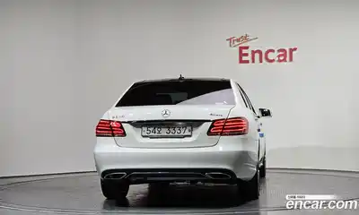 Mercedes-Benz E-Class 2015 3.5 автомат (гидро), миниатюра 4
