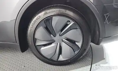 Tesla Model Y 2025 0.2 автомат (гидро), миниатюра 7 Tesla Model Y 2025 0.2 автомат (гидро), миниатюра 7