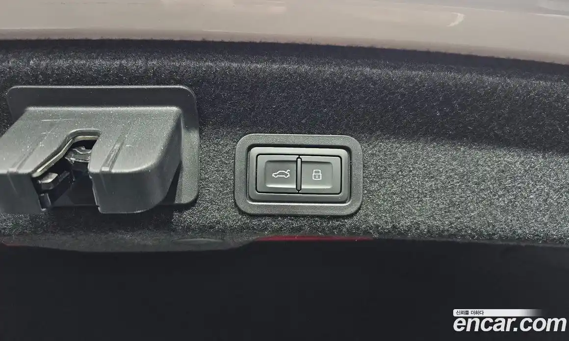 Audi A6 2020 2.0 автомат (гидро), фото 20