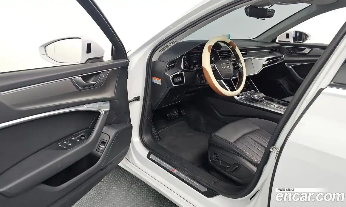 Audi A6 2020 2.0 автомат (гидро), фото 10