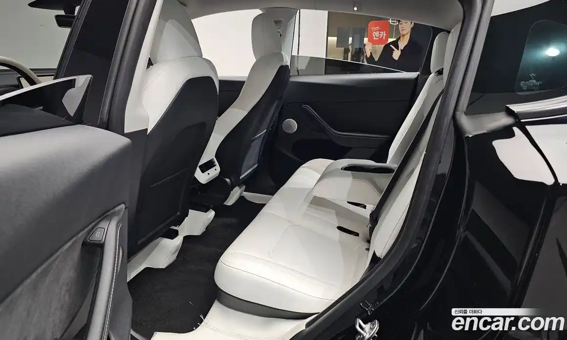 Tesla Model Y 2024 0.2 автомат (гидро), фото 15 Tesla Model Y 2024 0.2 автомат (гидро), фото 15