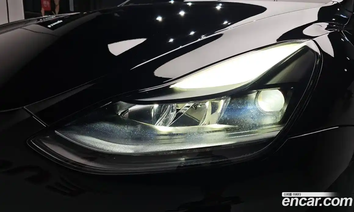 Tesla Model Y 2024 0.2 автомат (гидро), фото 7 Tesla Model Y 2024 0.2 автомат (гидро), фото 7