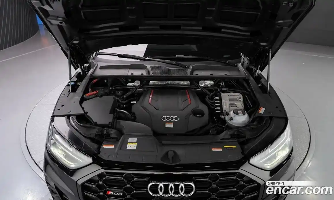 Audi SQ5 2022 3.0 автомат (гидро), фото 6