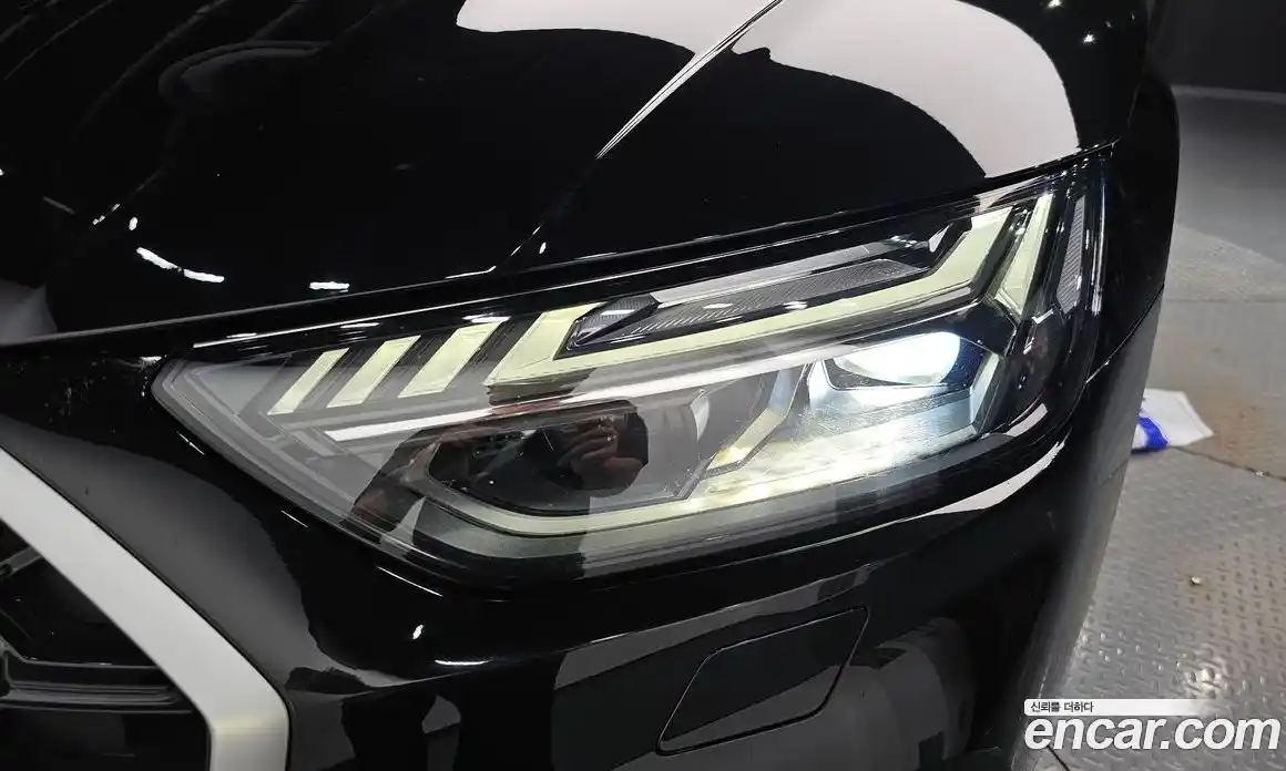 Audi Q5 2022 2.0 автомат (гидро), фото 7