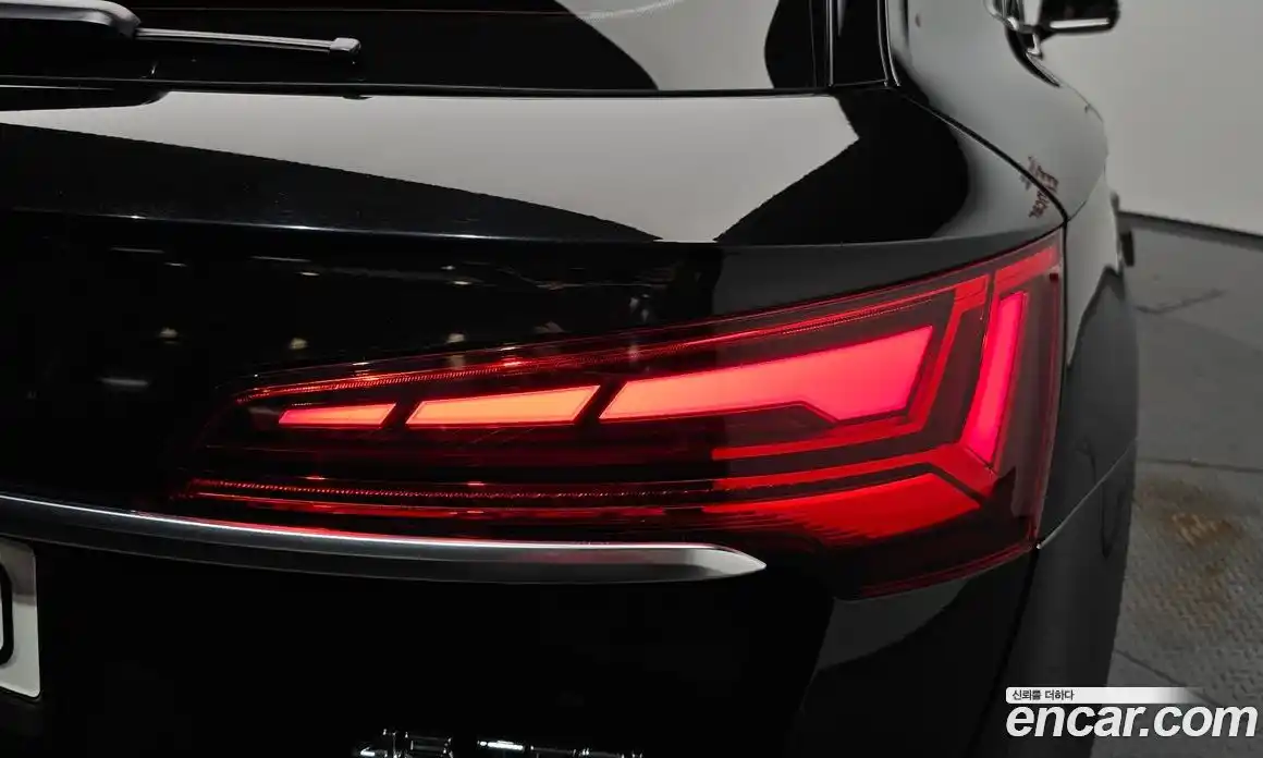 Audi Q5 2022 2.0 автомат (гидро), фото 8