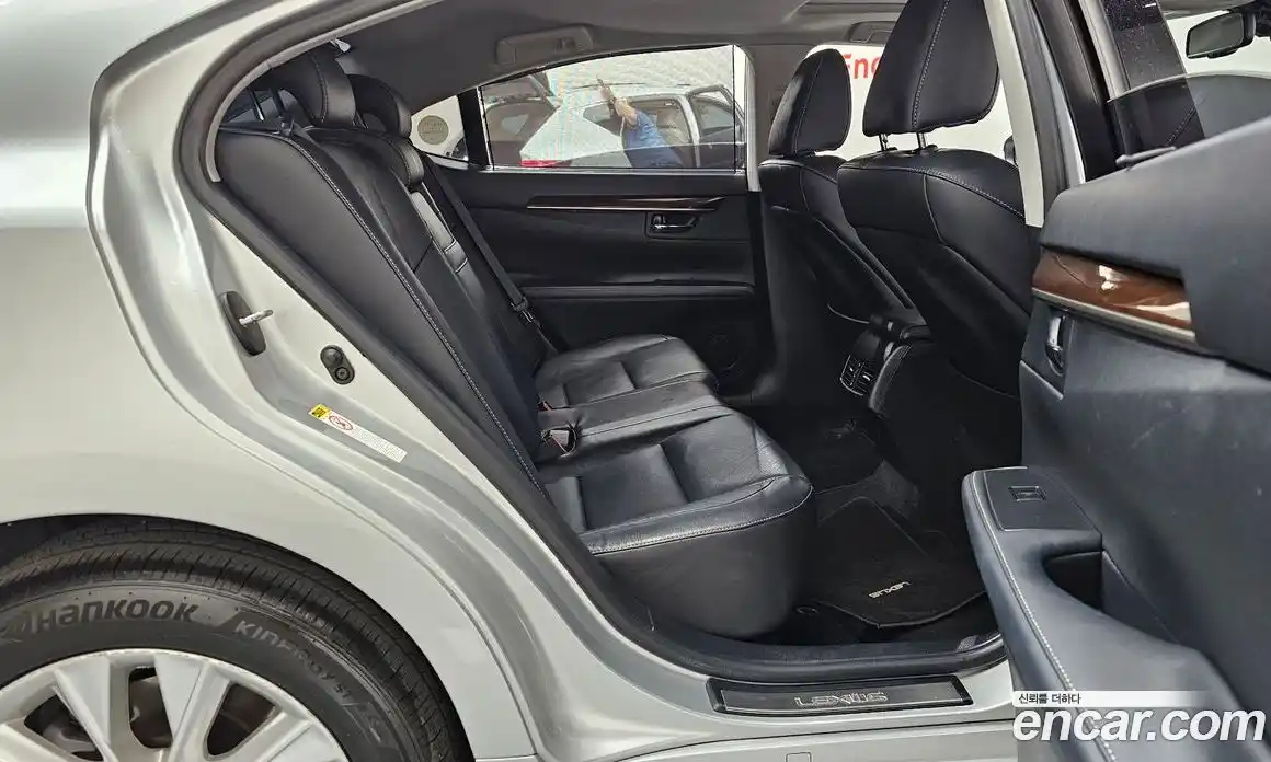Lexus ES 2013 2.5 автомат (гидро), фото 11 Lexus ES 2013 2.5 автомат (гидро), фото 11