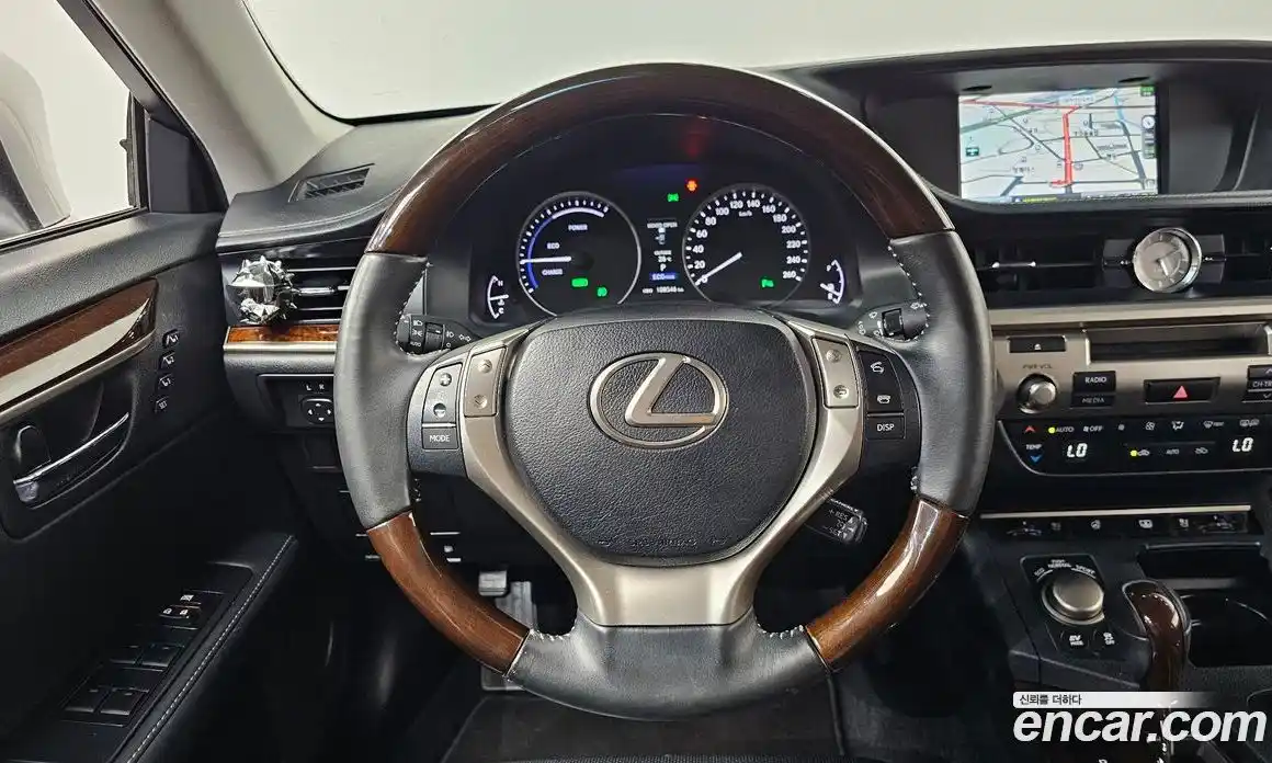 Lexus ES 2013 2.5 автомат (гидро), фото 12 Lexus ES 2013 2.5 автомат (гидро), фото 12