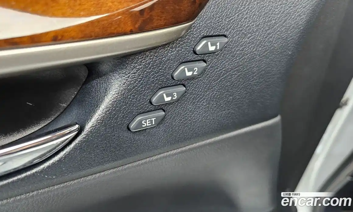 Lexus ES 2013 2.5 автомат (гидро), фото 16 Lexus ES 2013 2.5 автомат (гидро), фото 16