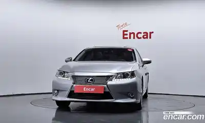 Lexus ES 2013 2.5 автомат (гидро), миниатюра 3 Lexus ES 2013 2.5 автомат (гидро), миниатюра 3