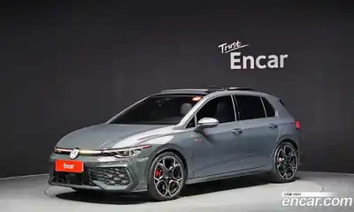 Volkswagen Golf, 2025, 2 195 км