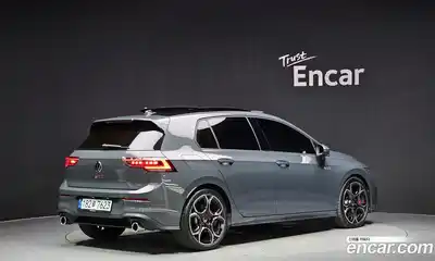 Volkswagen Golf 2025 2.0 автомат (гидро), миниатюра 2