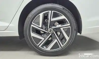 Volkswagen Jetta 2024 1.5 автомат (гидро), миниатюра 7