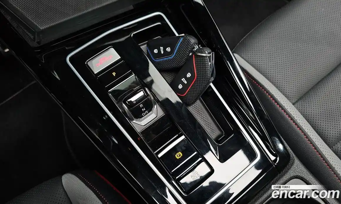 Volkswagen Golf 2024 2.0 автомат (гидро), фото 11
