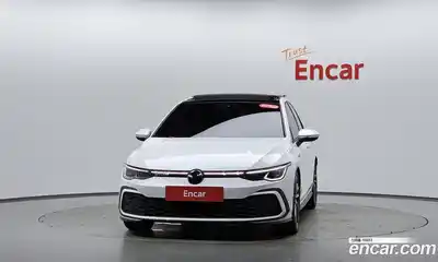 Volkswagen Golf 2024 2.0 автомат (гидро), миниатюра 2