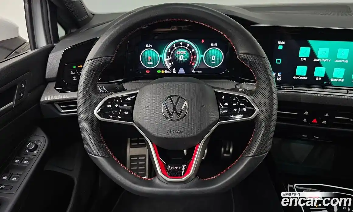 Volkswagen Golf 2024 2.0 автомат (гидро), фото 22