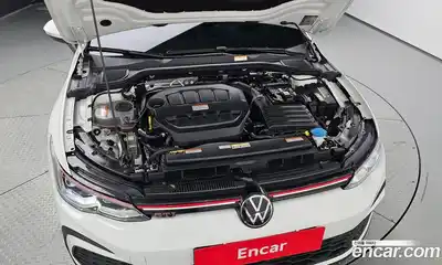 Volkswagen Golf 2024 2.0 автомат (гидро), миниатюра 5
