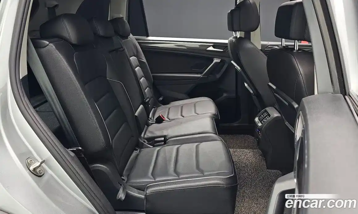 Volkswagen Tiguan 2020 2.0 автомат (гидро), фото 11