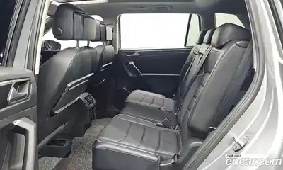 Volkswagen Tiguan 2020 2.0 автомат (гидро), миниатюра 12