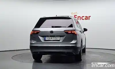 Volkswagen Tiguan 2020 2.0 автомат (гидро), миниатюра 4
