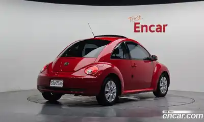 Volkswagen Beatle 2011 2.0 автомат (гидро), миниатюра 2