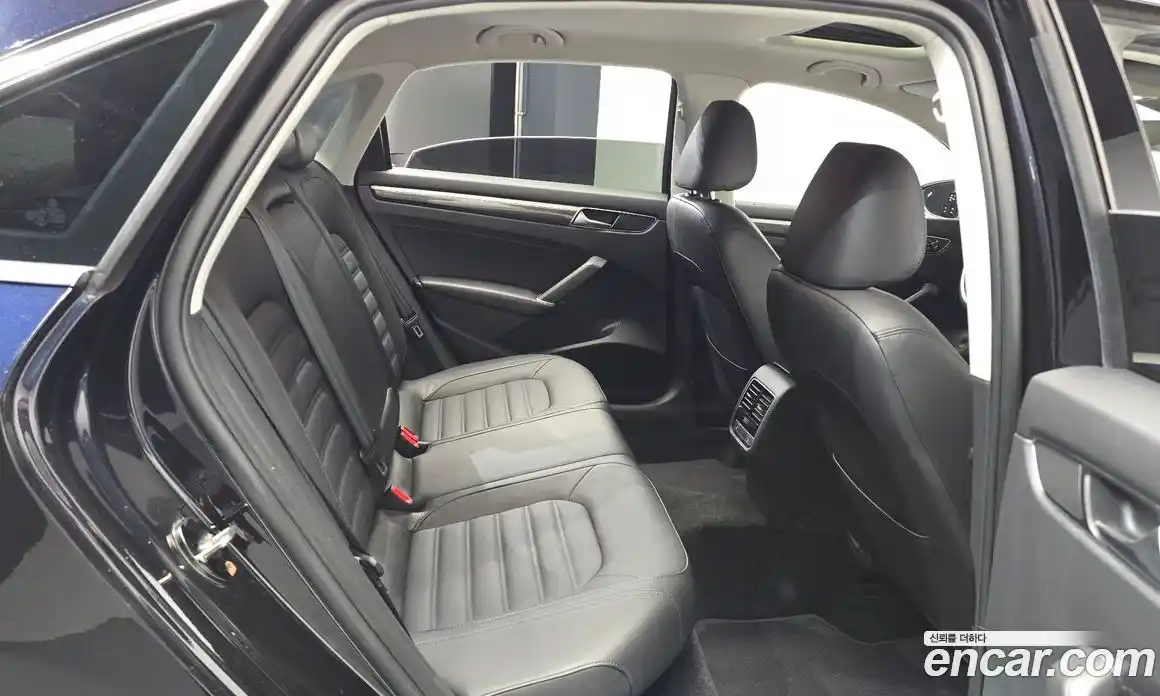 Volkswagen Passat 2018 2.0 автомат (гидро), фото 28