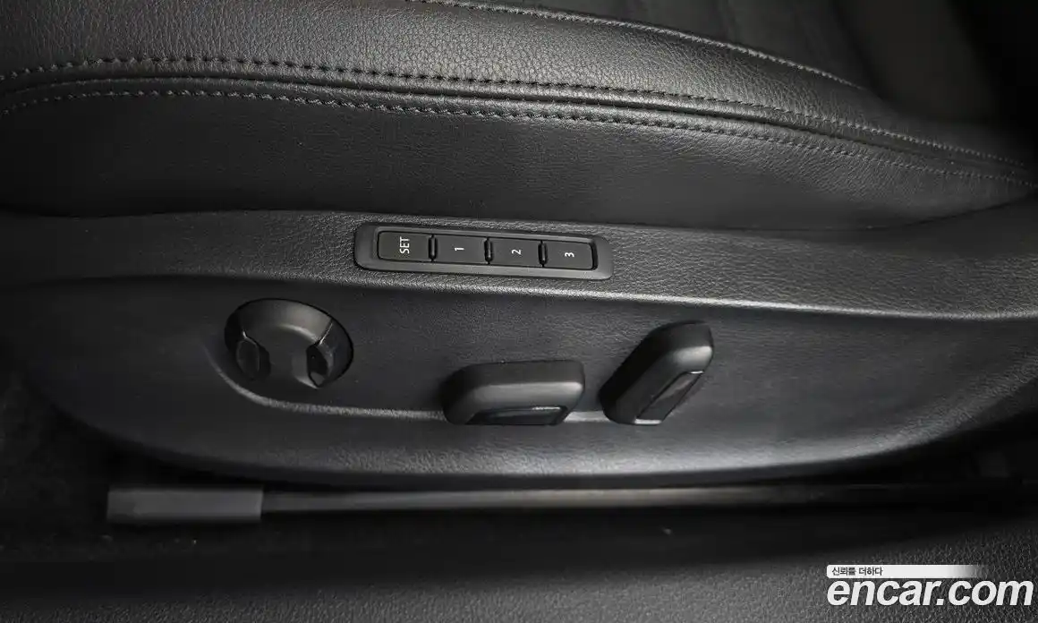 Volkswagen Passat 2018 2.0 автомат (гидро), фото 30