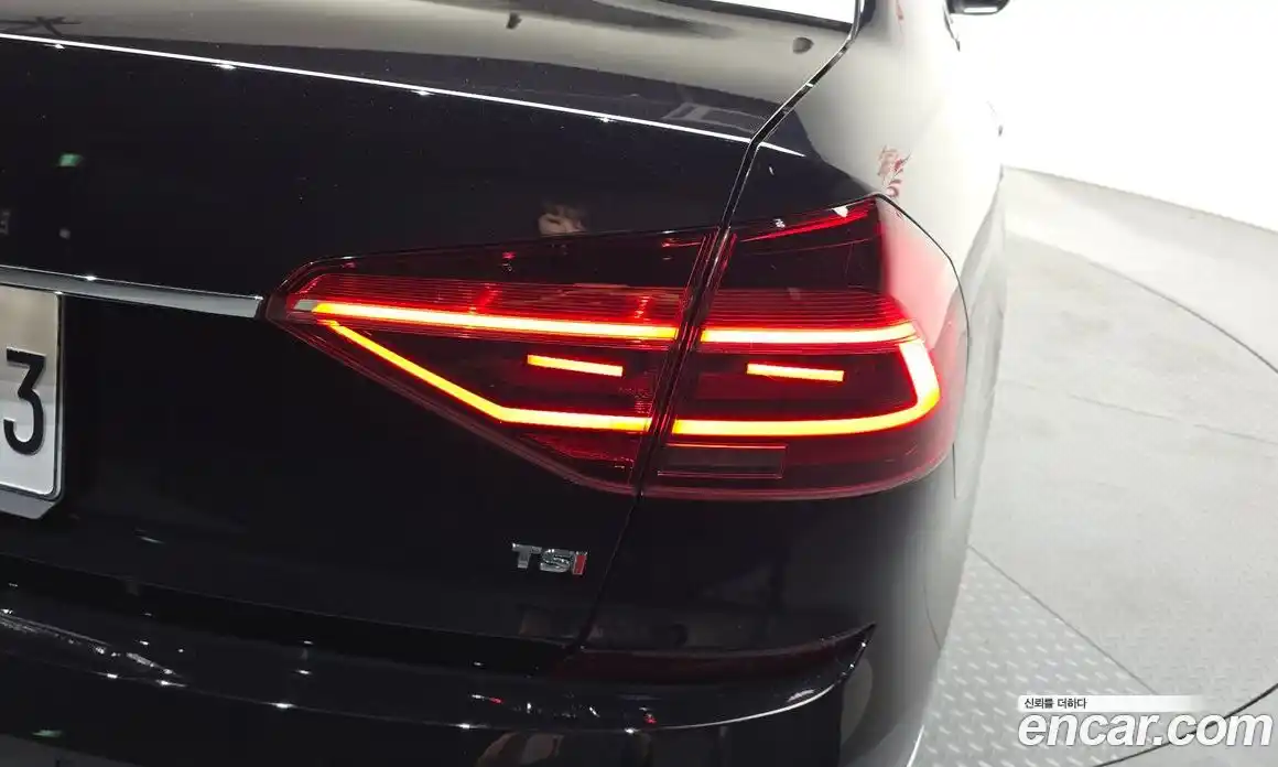 Volkswagen Passat 2018 2.0 автомат (гидро), фото 9