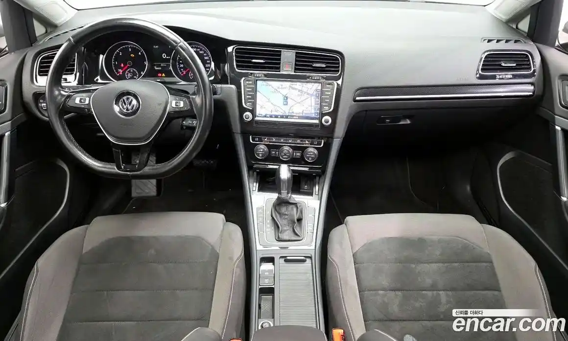 Volkswagen Golf 2015 2.0 автомат (гидро), фото 7