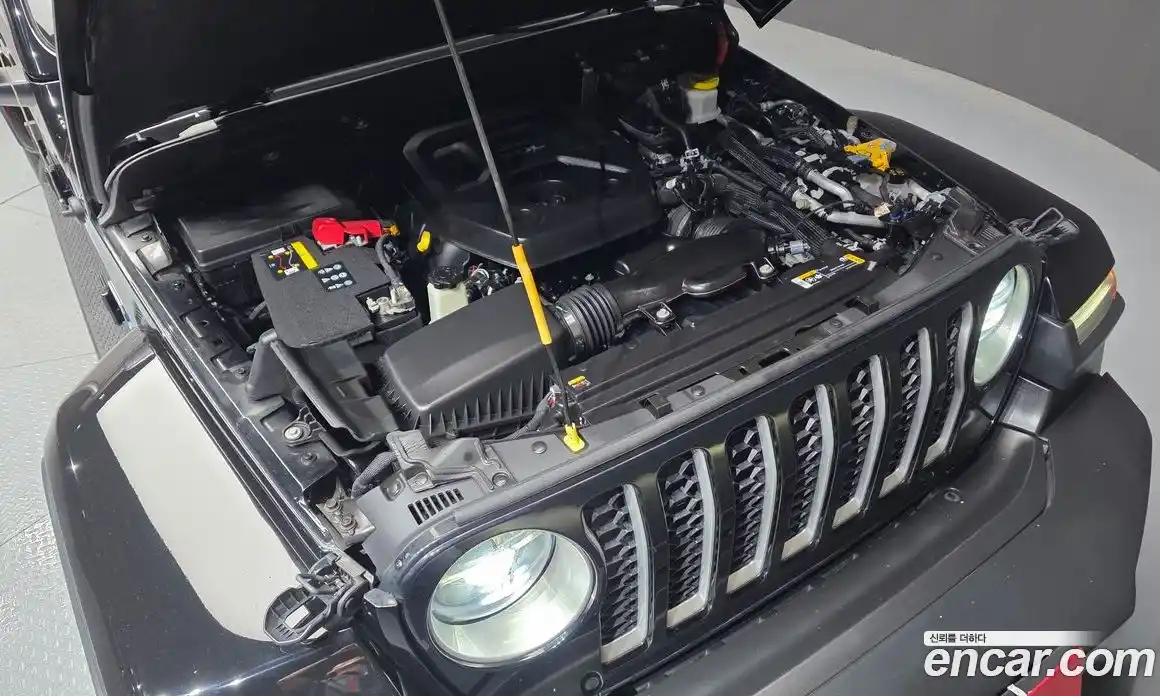 Jeep Wrangler 2022 2.0 автомат (гидро), фото 6