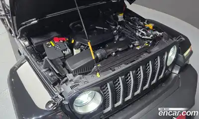 Jeep Wrangler 2022 2.0 автомат (гидро), миниатюра 6
