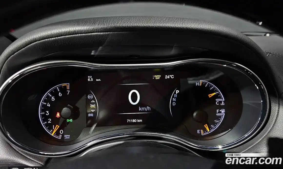 Jeep Cherokee 2019 3.6 автомат (гидро), фото 11