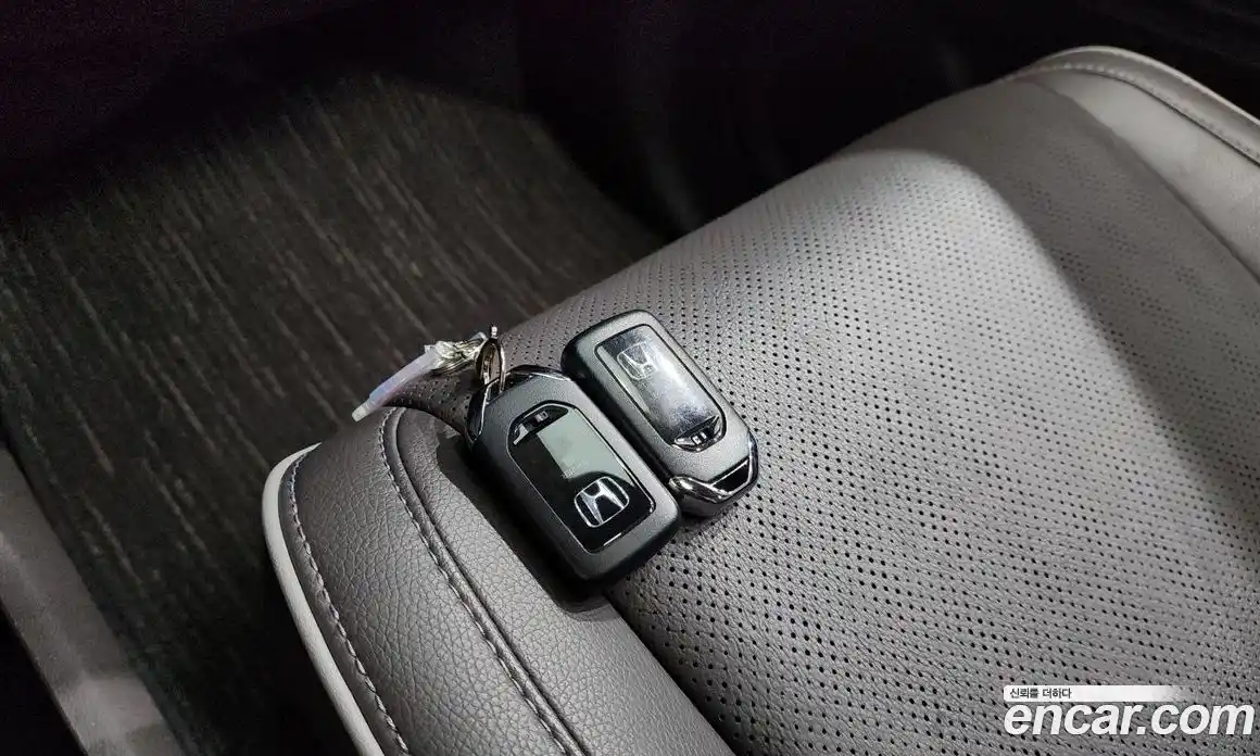 Honda Odyssey 2021 3.5 автомат (гидро), фото 21