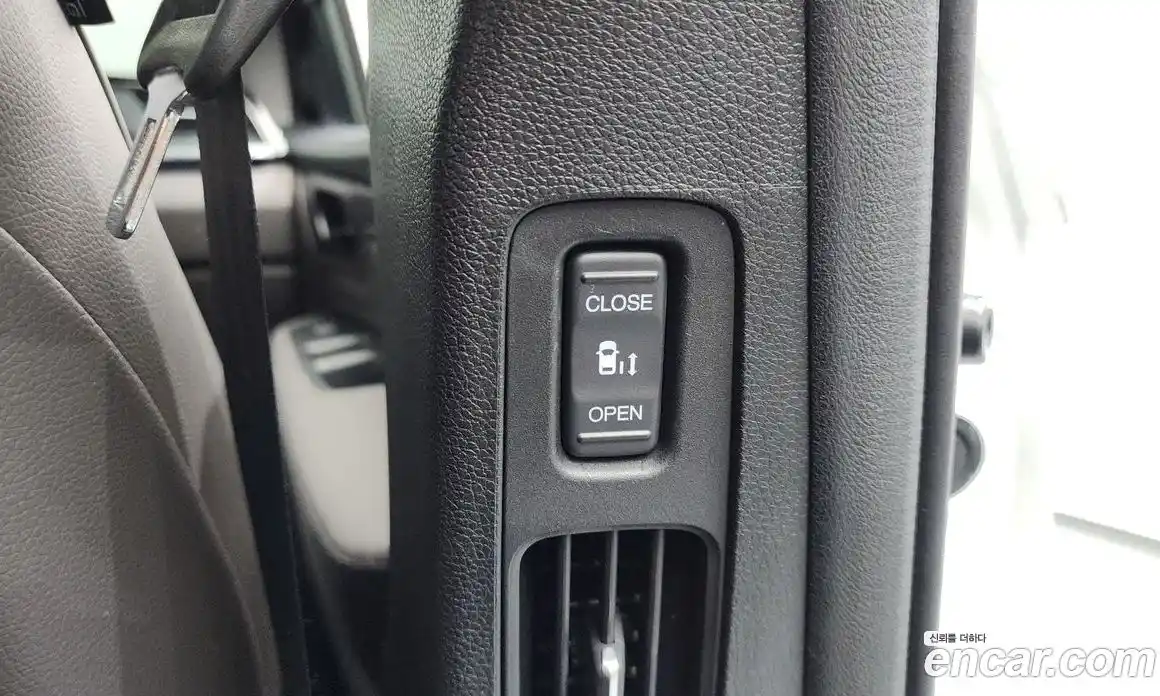 Honda Odyssey 2021 3.5 автомат (гидро), фото 32