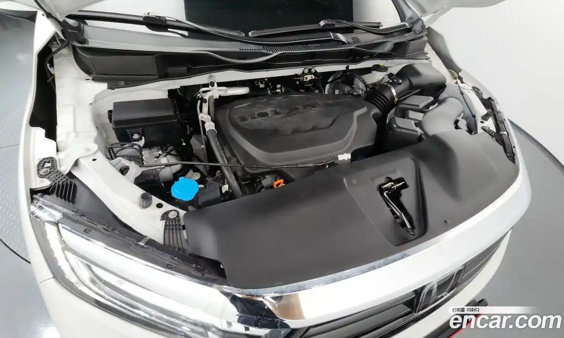 Honda Odyssey 2021 3.5 автомат (гидро), фото 6