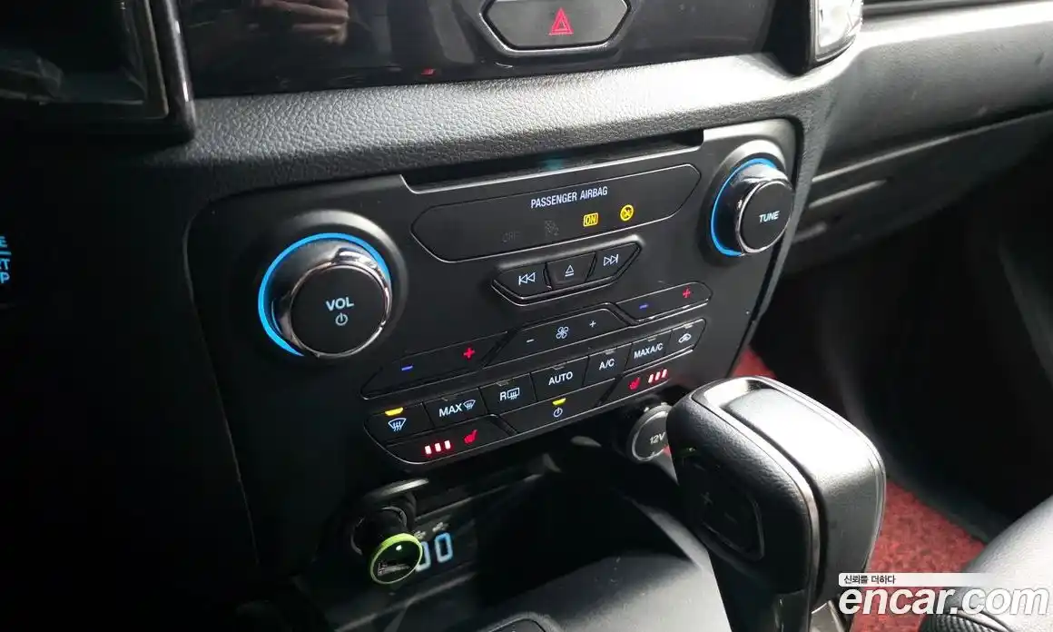 Ford Ranger 2021 2.0 автомат (гидро), фото 15