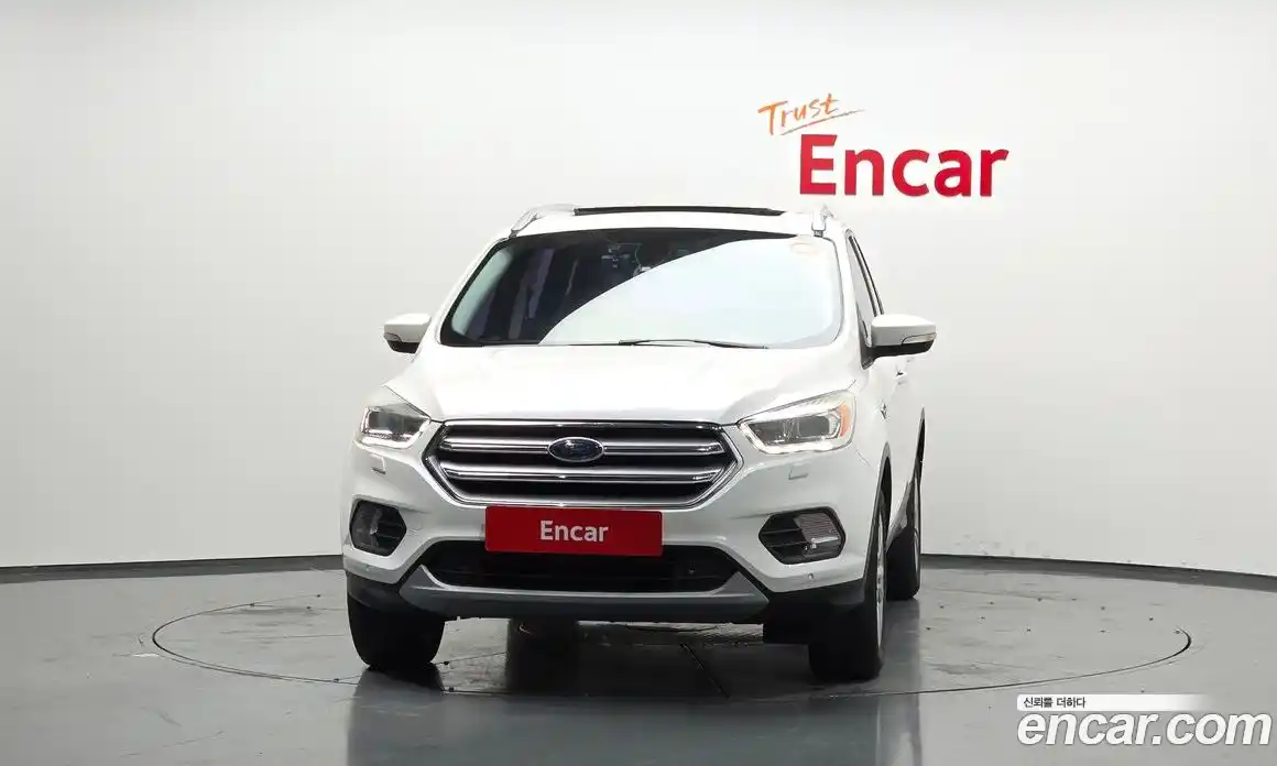 Ford Kuga 2017 2.0 автомат (гидро), фото 3