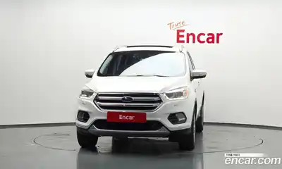 Ford Kuga 2017 2.0 автомат (гидро), миниатюра 3