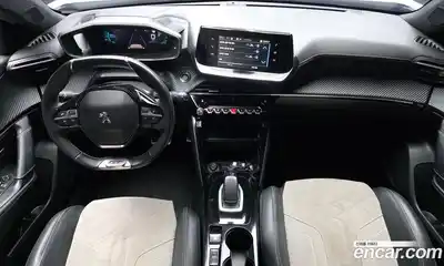 Peugeot 2008 2021 0.1 автомат (гидро), миниатюра 10