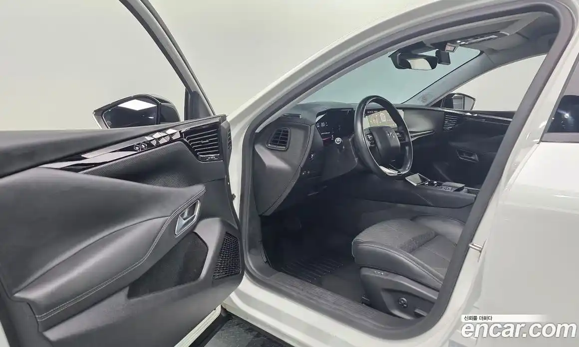 Citroen DS4 2022 1.5 автомат (гидро), фото 13 Citroen DS4 2022 1.5 автомат (гидро), фото 13