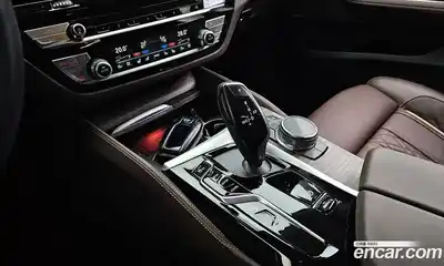BMW 6 серия 2023 3.0 автомат (гидро), миниатюра 9