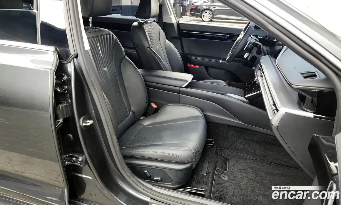 Hyundai Grandeur 2023 2.5 автомат (гидро), фото 11