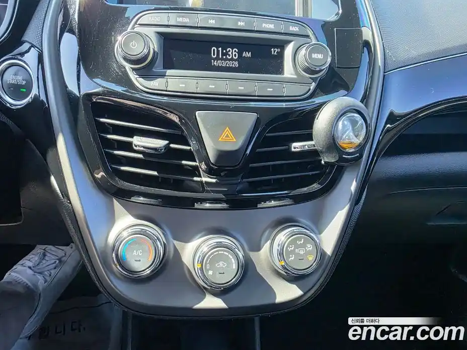 Chevrolet Spark 2019 1.0 автомат (гидро), фото 13