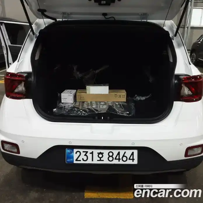 Hyundai Venue 2026 1.6 автомат (гидро), фото 11