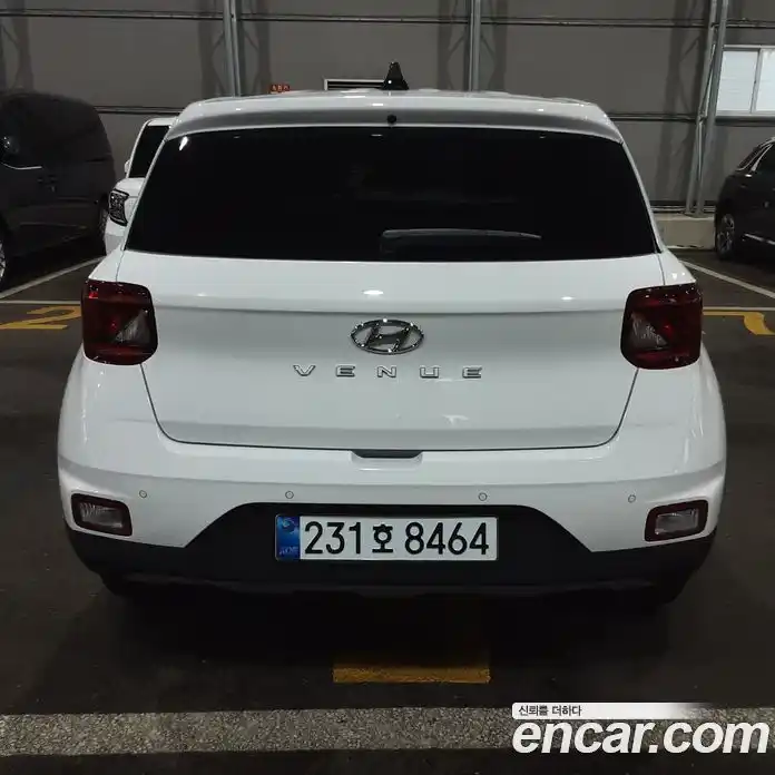 Hyundai Venue 2026 1.6 автомат (гидро), фото 4
