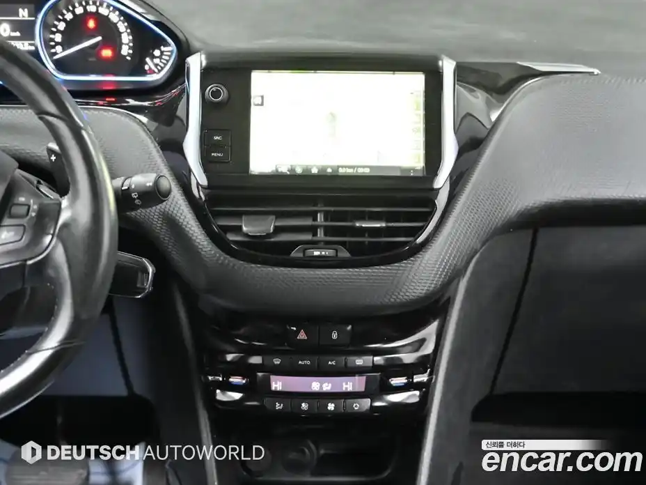 Peugeot 2008 2015 1.6 автомат (гидро), фото 14