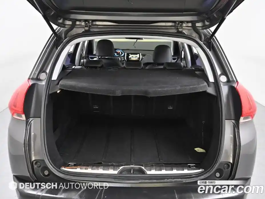 Peugeot 2008 2015 1.6 автомат (гидро), фото 20