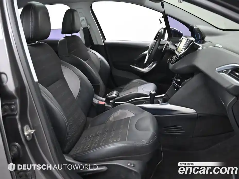 Peugeot 2008 2015 1.6 автомат (гидро), фото 10