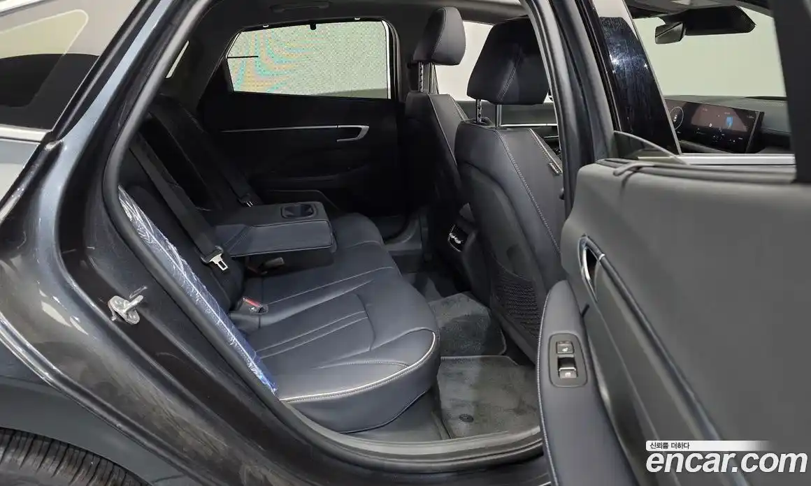 Hyundai Sonata 2024 2.0 автомат (гидро), фото 12