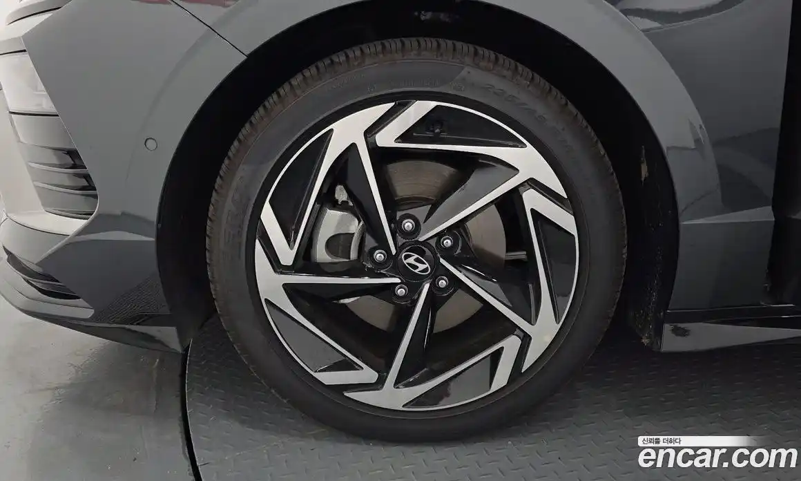 Hyundai Sonata 2024 2.0 автомат (гидро), фото 5
