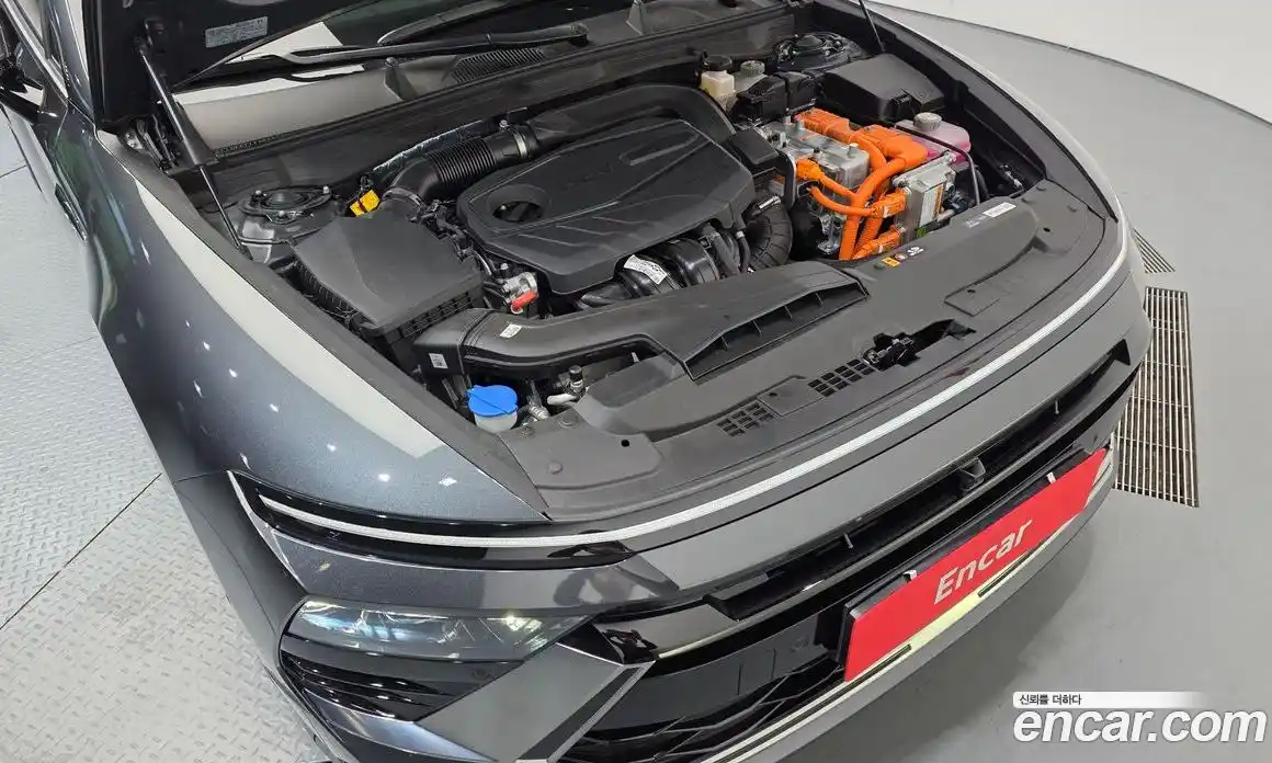 Hyundai Sonata 2024 2.0 автомат (гидро), фото 6